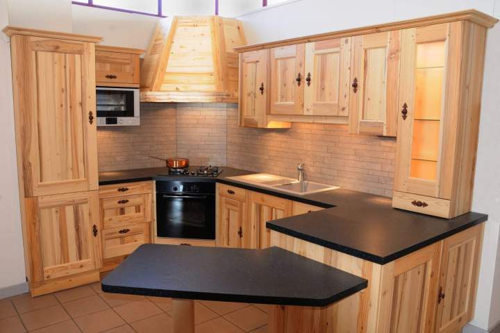 Mobilier intérieur sur mesure Cluses